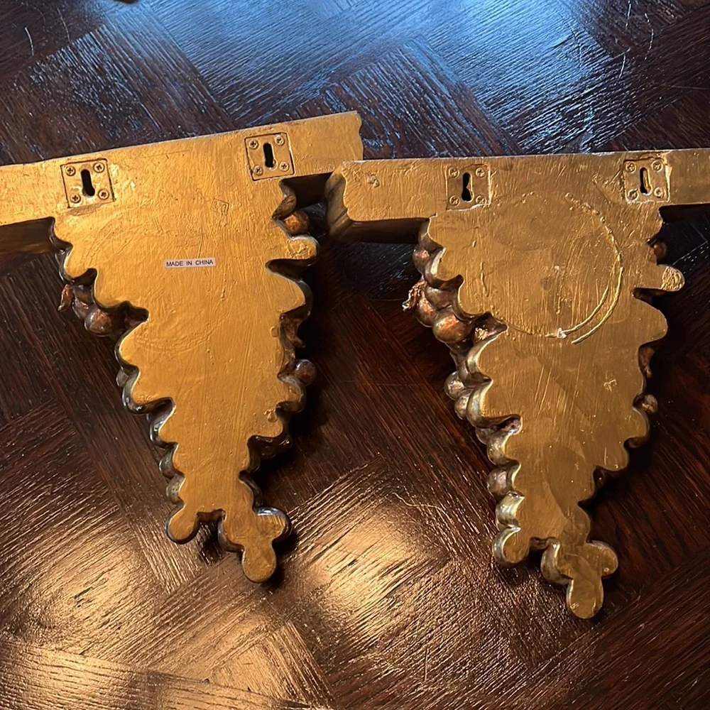 TWO 🍃 LEAF & 🍇 GRAPES DESIGN SCONCES SHELVES